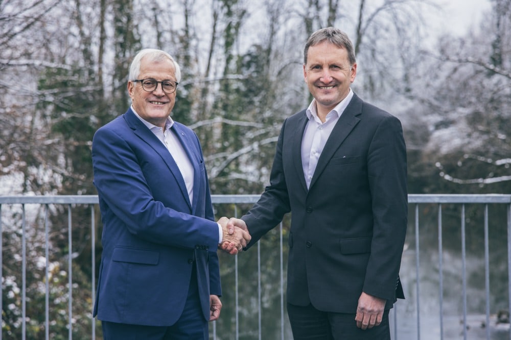 Neutrass übernimmt Broker in Sursee. Roland Beeli, Inhaber Finas Broker AG und Pascal Walthert, CEO Neutrass.